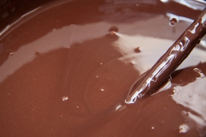 โรงงานผลิตซอสช็อคโกแลตไอศครีม - โรงงานผลิตน้ำเชื่อม ไซรัป ซอสเคลือบ OEM