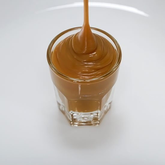โรงงานผลิตน้ำเชื่อม ไซรัป ซอสเคลือบ OEM - ซอสคาราเมล (Caramel topping)