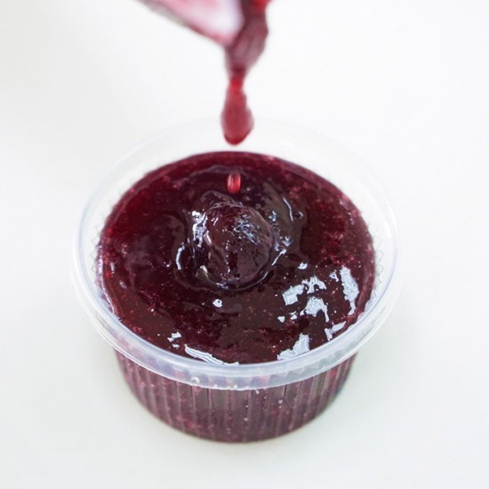 โรงงานผลิตน้ำเชื่อม ไซรัป ซอสเคลือบ OEM - ซอสมิกซ์เบอร์รี่ (Mixed Berry Sauce)