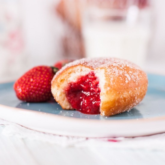 ไส้เบเกอรี่สั่งทำ (Custom bakery fillings) ไส้เบเกอรี่สั่งทำ  รับผลิตไส้ขนมปัง  ไส้ครีมเบเกอรี่  ไส้ผลไม้ OEM  รับผลิตไส้เบเกอรี่  โรงงานผลิตไส้คัสตาร์ด  ไส้ช็อกโกแลตสำหรับเบเกอรี่ 